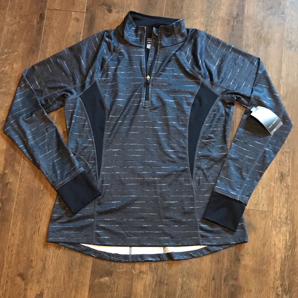 NWT Tek Gear XL